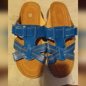 Teal Slide on Sandals with Bow Detail - NWOT - 8